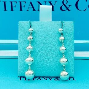 Tiffany & Co. Sterling Silver Retired Graduated Hardwear Ball Earrings VGUC